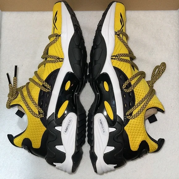 Reebok Trideca 200 Running Shoe - Picture 6 of 9